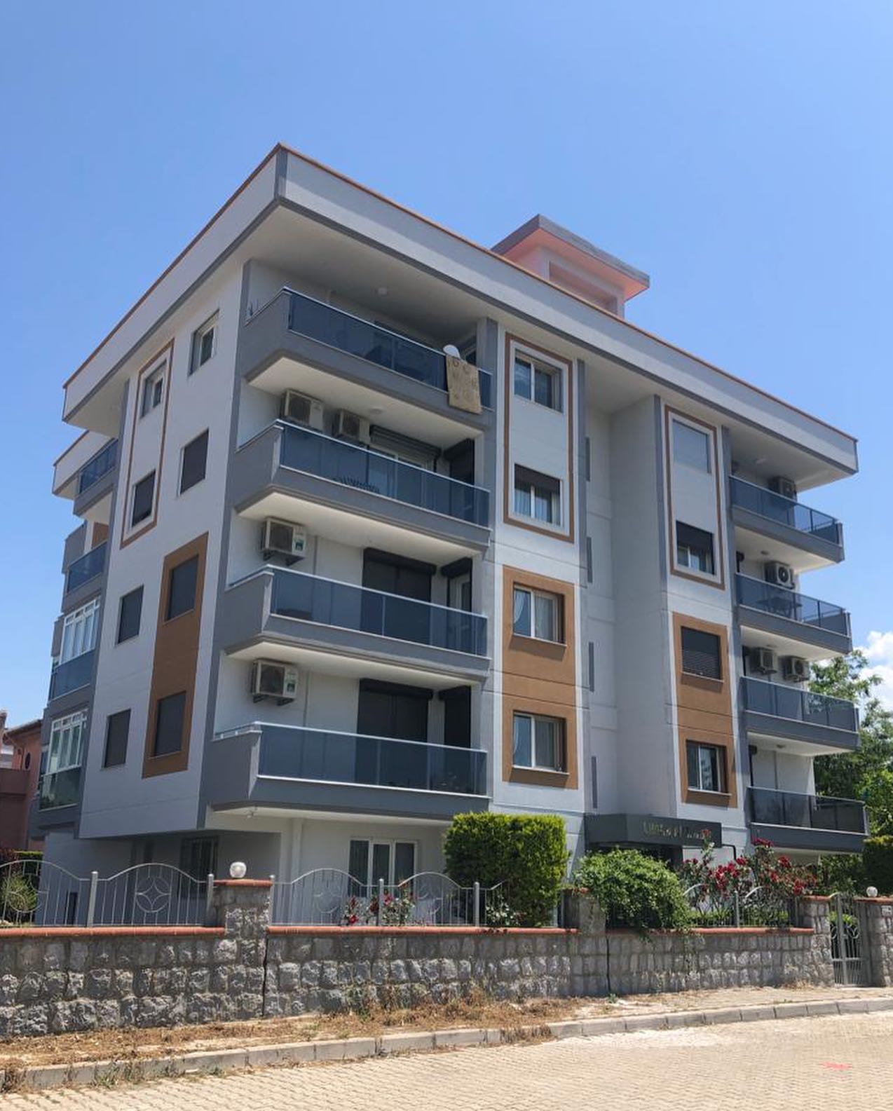 Dış Cephe Kaplama ve Boya uygulama görseli 5