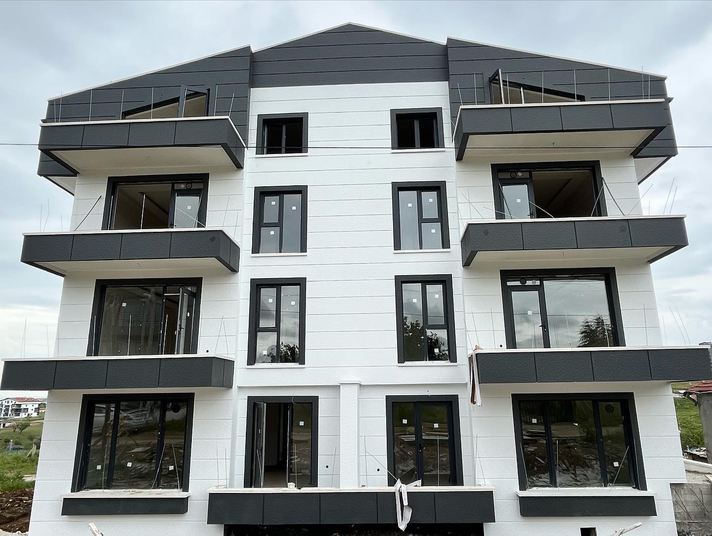 Dış Cephe Kaplama ve Boya uygulama görseli 7